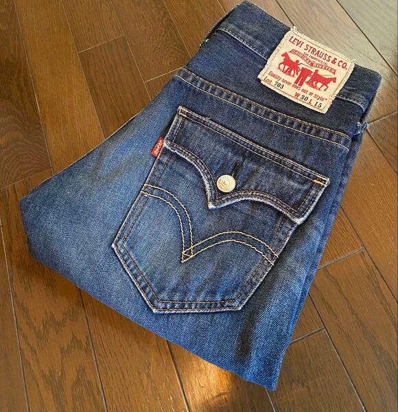 良品リーバイス703デニムジーンズショートハーフパンツGパンvintageダメージクラッシュwash加工redタブGパンフラップ