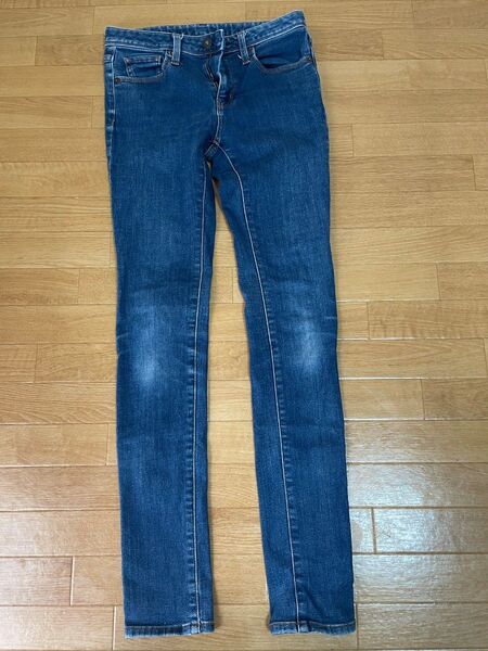 GU スキニーパンツ 61