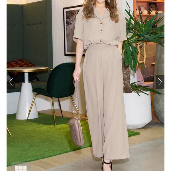 未開封 半袖開襟シャツ パンツセットアップ ベージュ 夏服 M