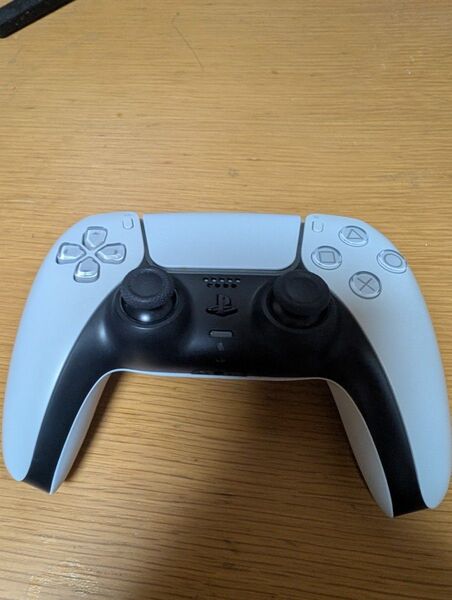 【PS5 DualSense コントローラー(ジャンク品・オレンジ点灯のみ)】
