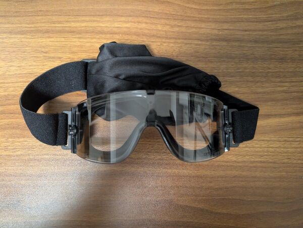 bolle TACTICAL ゴーグル x800