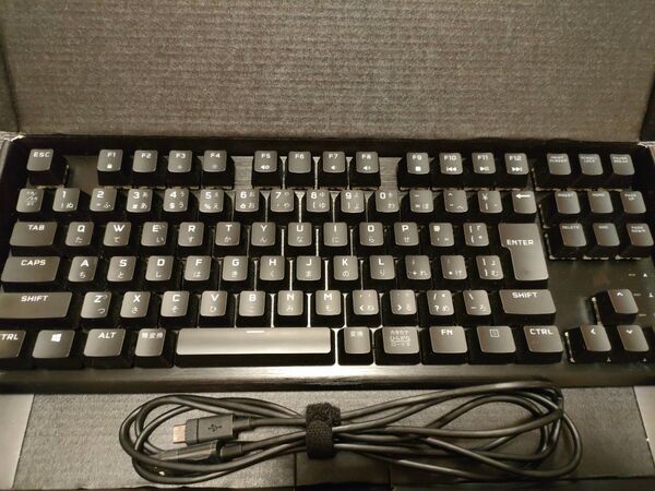 Corsair K60 Pro TKL VK210Sセットです。 ゲーミングキーボード キーボード