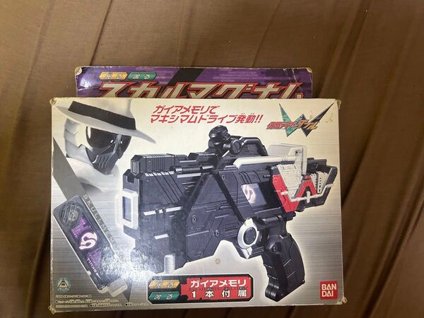 【希少!】美品! バンダイ 仮面ライダーダブル スカルマグナム