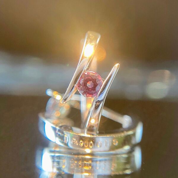 天然非加熱 アレキサンドライト ピアス 計0.234ct PT900