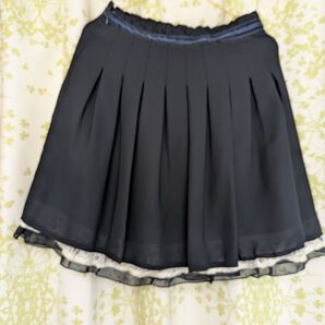 C.D.S besic 膝上スカート 紺 シースルー プリーツ入り フリル