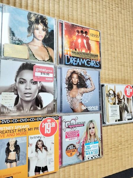 洋楽CD R&B アルバム ビヨンセ Ne-Yo アヴリルラヴィーン ブリトニースピアーズ まとめ売り DVD