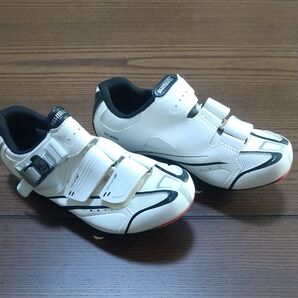☆SHIMANO☆ビンディングシューズ☆ SH-R008W ☆ホワイト☆EUR37☆23.3cm