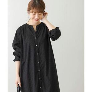 【新品未使用品】アーバンリサーチサニーレーベル ドビーエアリーコットンギャザーワンピース ブラッフリーサイズ 長袖 ワンピース