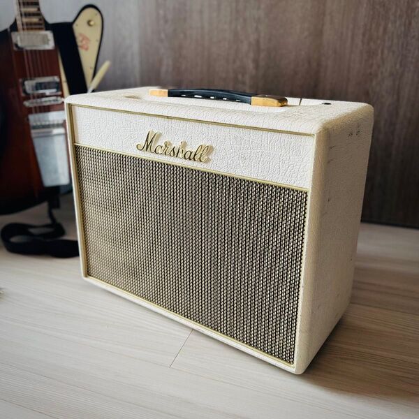 Marshall Class 5 限定カラー