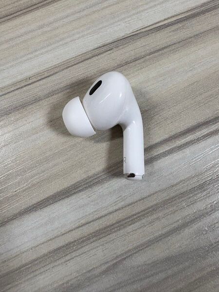 美品 AirPods Pro 第2世代 右耳 A2699 右 エアーポッズ プロ