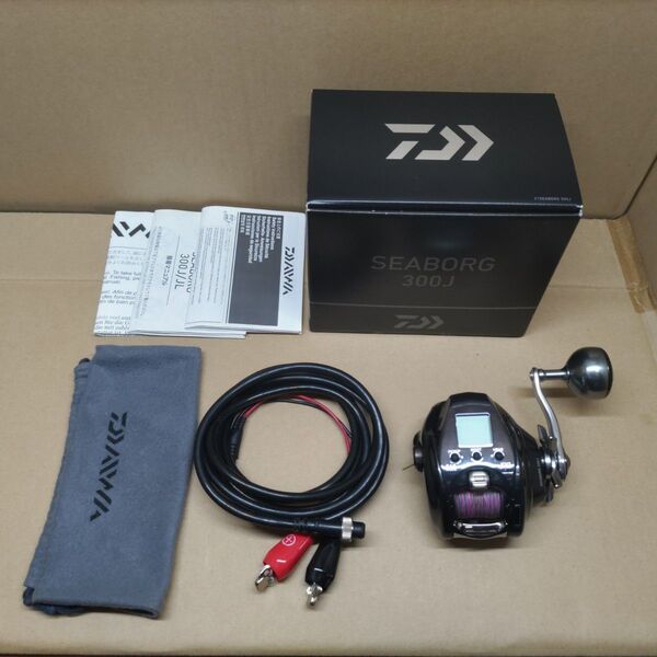 美品 距離1.2K ダイワ 21シーボーグ 300J SEABORG