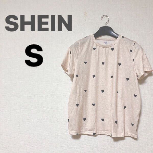 SHEINハート柄 【S】半袖ベージュトップスレディースTシャツカットソー106