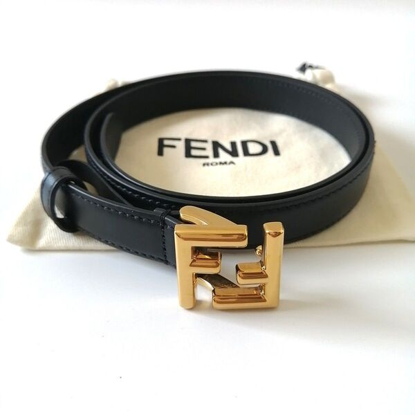 美品 フェンディ FENDI ベルト FFロゴ ブラック 991