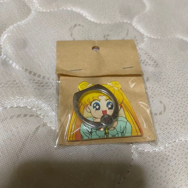 新品 スマホリング セーラームーン レア