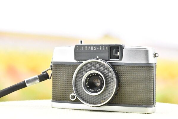 【整備済み 完動品】 オリンパス OLYMPUS PEN-EE 2.8cm F3.5 ハーフサイズカメラ