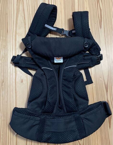 ergobaby エルゴベビー オムニブリーズ OMNI Breeze 黒 抱っこ紐 ブラック