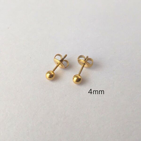 【アレルギー対応】ボールピアス ゴールド 4mm 韓国 メンズ オフィス 丸玉 サージカルステンレス 316L #83