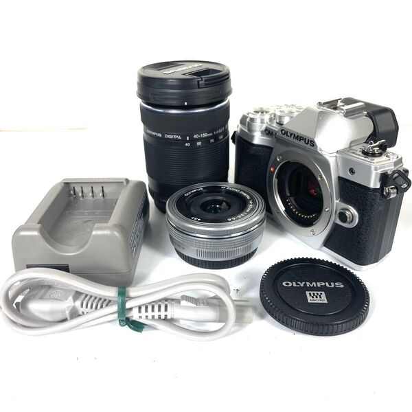 ■ほぼ新品■ OLYMPUS OM-D E-M10 MarkIII