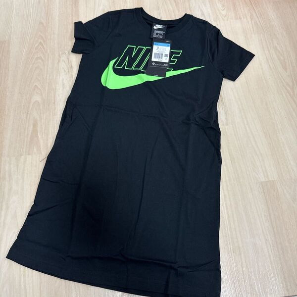 新品NIKE半袖Tシャツワンピース女の子160cm黒 ワンピース 半袖 キッズ Tシャツ