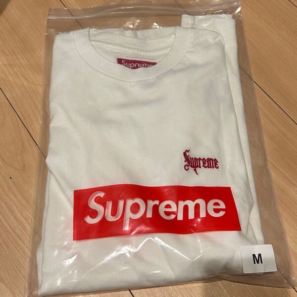 supremetシャツ