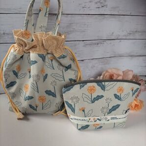タンポポ柄の巾着&ポーチのセット ハンドメイド