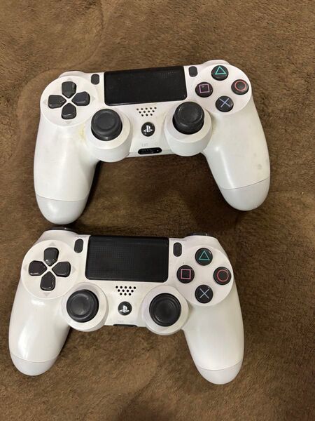 ジャンク品プレステ4 コントローラー 2個セット ホワイト PS4 コントローラー