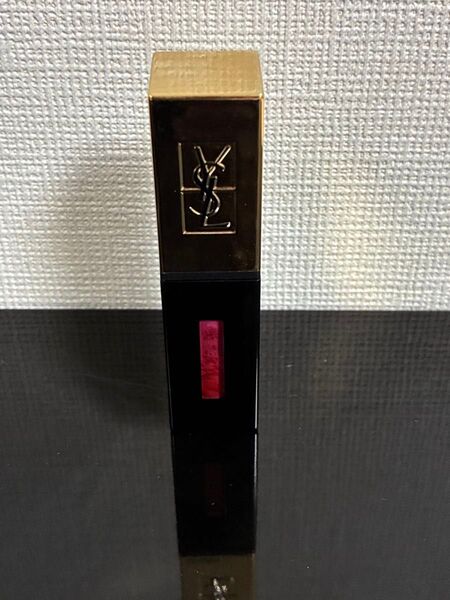 ルージュ ピュールクチュール ヴェルニ イヴサンローラン 口紅 YSL サンローラン No49