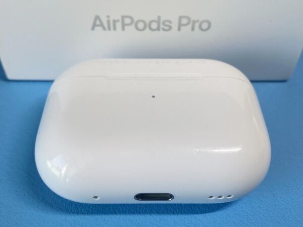 AirPods Pro 第2世代 充電ケースのみ A2968
