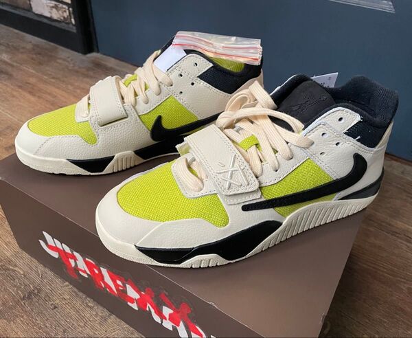 NIKE トラヴィススコット 24.5センチ 新品未使用品 スニーカーズ当選購入 ジャンプマンジャック スニーカー ナイキ