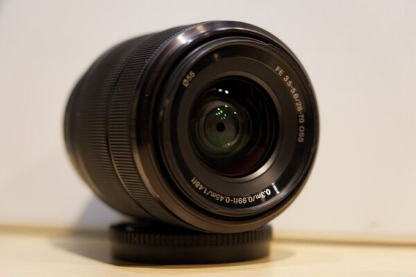 SONY SEL2870 FE 28-70MM F3.5-5.6 OSS