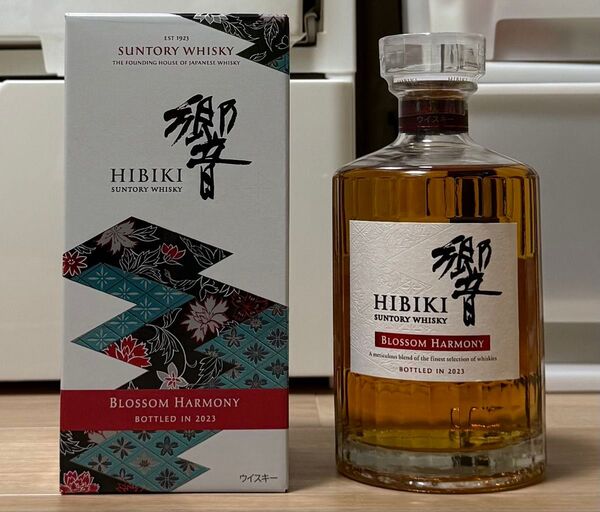 響 ブロッサムハーモニー 2023 響 BLOSSOM HARMONY ブロッサム ハーモニー サントリー ウイスキー