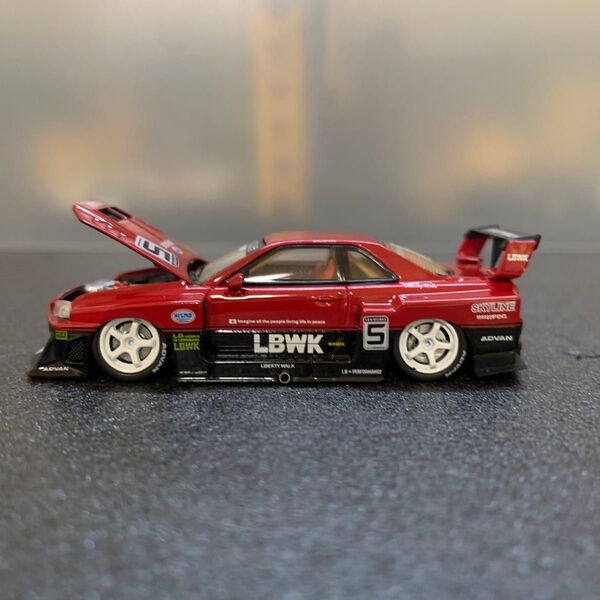 05 美品 LBWK リバティウォーク スカイライン ER34 ワイドフェンダー 1/64スケール ダイキャストミニカー