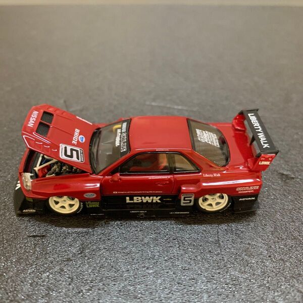 05 美品 LBWK リバティウォーク スカイライン ER34 ワイドフェンダー 1/64スケール ダイキャストミニカー
