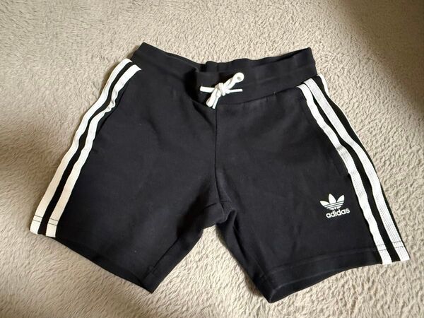 adidas アディダス オリジナルス ショートパンツ 110