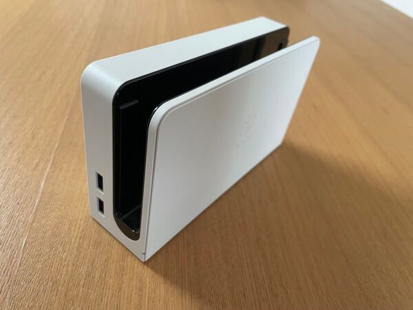 任天堂 Switch 有機EL ドック
