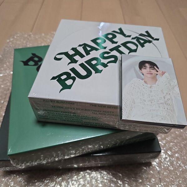 seventeen happy burstday 新品未開封 weverse 特典 アコーディオンフォトカード