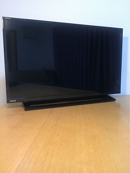 オススメ!☆美品☆ 東芝 32V 液晶テレビ REGZA 32S22 2018年 ウラ録対応 送料無料!