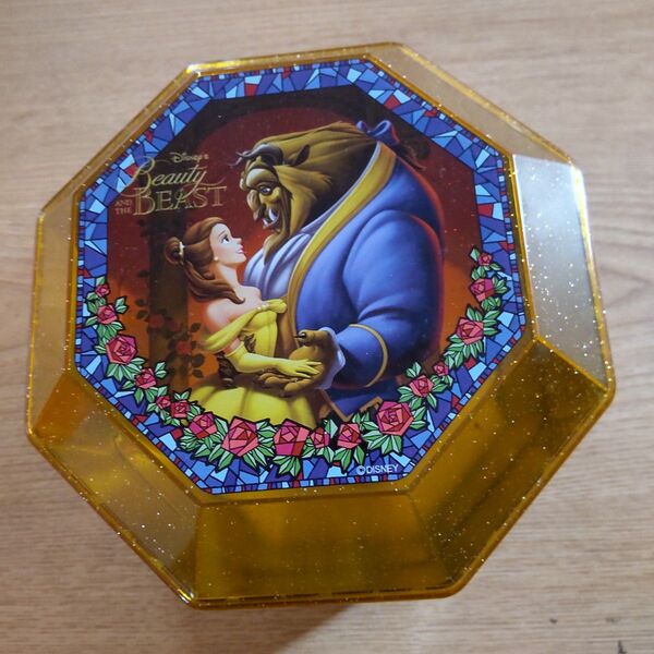 ディズニー 美女と野獣小物入れ ディズニーストアアクセサリーBOX お菓子入れかわいい
