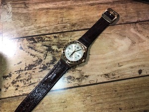 AK153 良好程度 レア ヴィンテージ SWATCH スウォッチ SWISS IRONY アイロニー AG1996 ゴールド 純正革ベルト クオーツ メンズ 腕時計