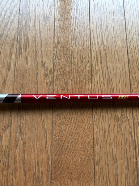 ベンタス TR レッド 5R テーラーメイド ベロコア スリーブ付 1W用