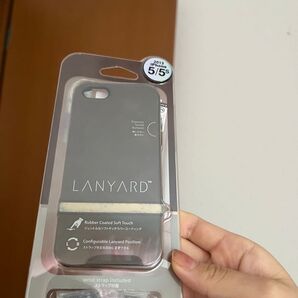 SwitchEasy iPhone5/5s ケース ストラップ付き ブラウン
