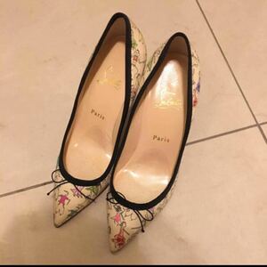 送料込美品☆Christian louboutin パンプス 38