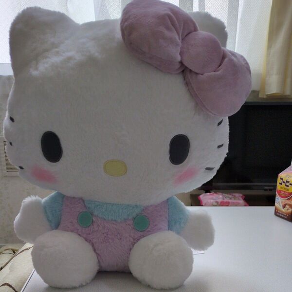 ハローキティ 特大 ぬいぐるみ
