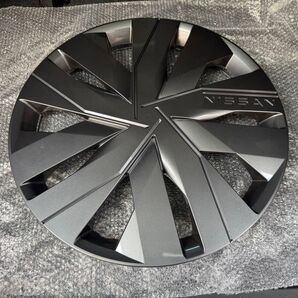 ☆最終値下げ☆セレナC28 16インチ 純正スチールホイール用 ホイールキャップ4つ