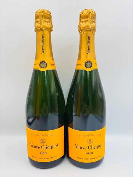 未開栓 Veuve Clicquot ヴーヴ クリコ イエローラベル ブリュット 12.5度 750ml 2本