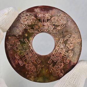 骨董品 天然古玉 河磨玉 良渚文化 神人面紋 玉璧 根付 玉礼器 美品