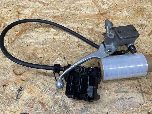 ホンダ NS50R フロントブレーキ マスターシリンダー キャリパー