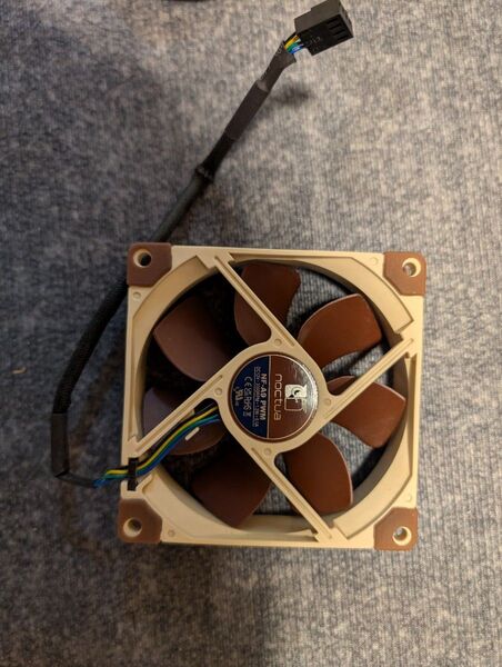 Noctua NF-A9 PWM 9025 静音ファン