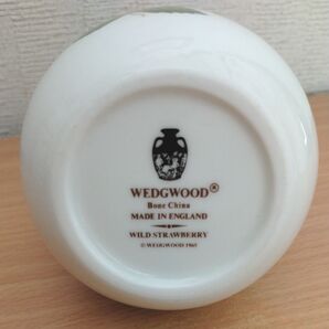 ウェッジウッド ワイルドストロベリー フラワーベース 花瓶