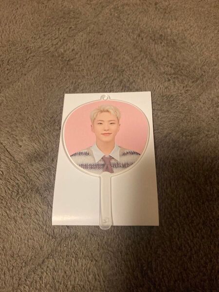 seventeen holiday ミニピケットキーリング ホシ